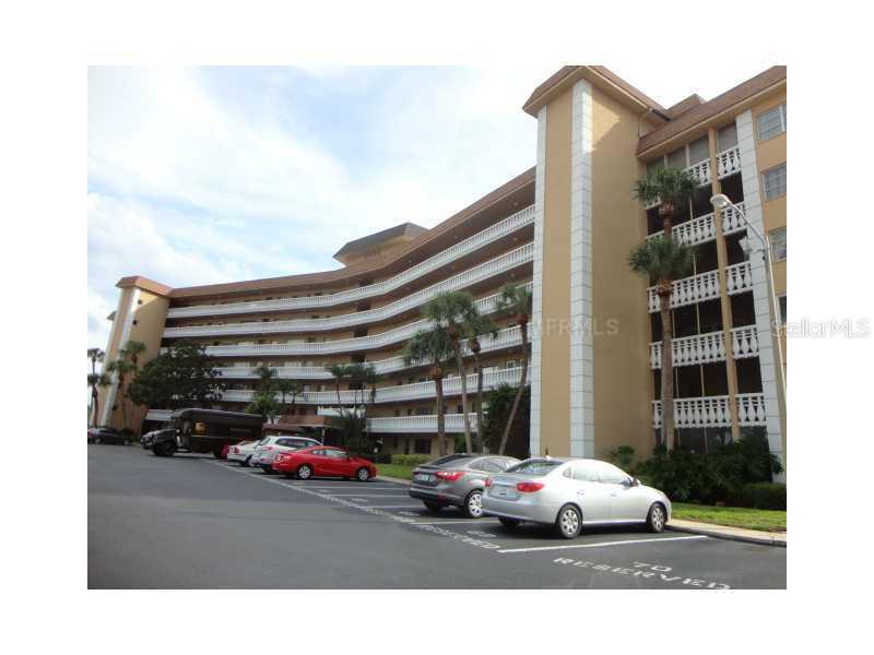 8950 Park Blvd. #407, Seminole, FL 33777