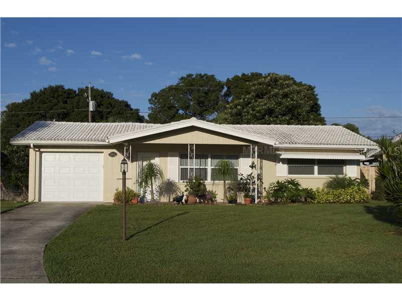 2319 Black Oak Ln., Clearwater, FL 33763