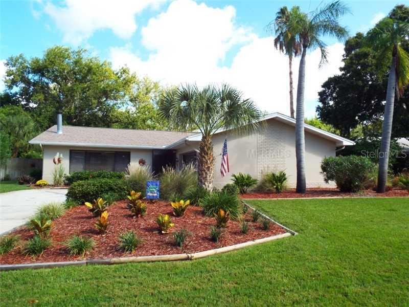 11603 Oak Ave., Seminole, FL 33772