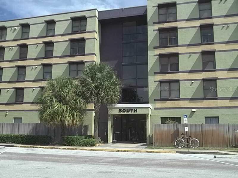 701 S Madison Ave. #301, Clearwater, FL 33756