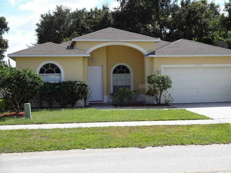 8592 Somerset Dr., Largo, FL 33773