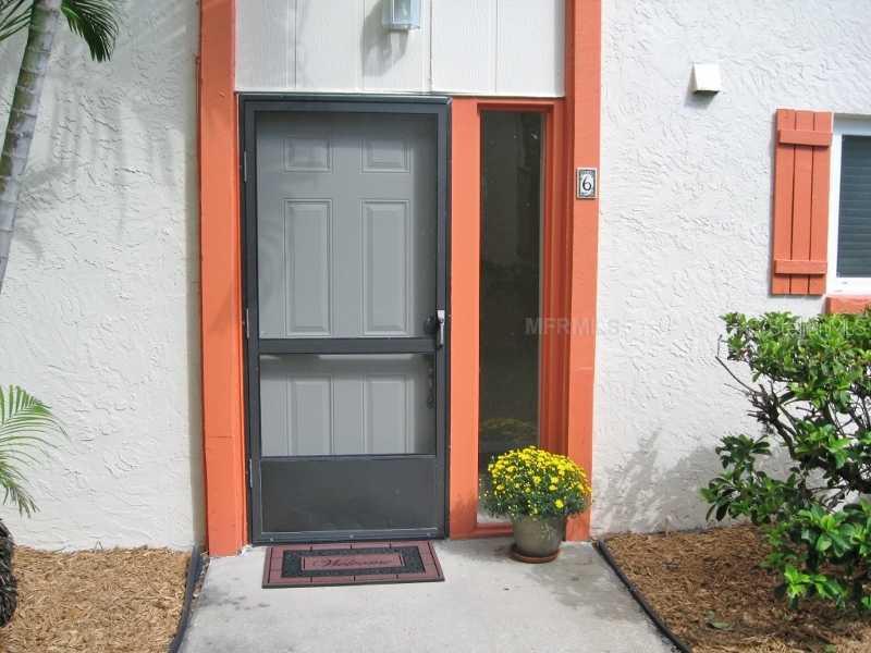 1625 58th Ter. #6, St Petersburg, FL 33712