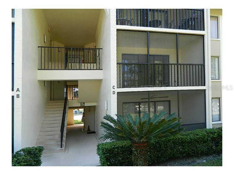 1423 Pine Glen Ln. #D2, Tarpon Springs, FL 34688