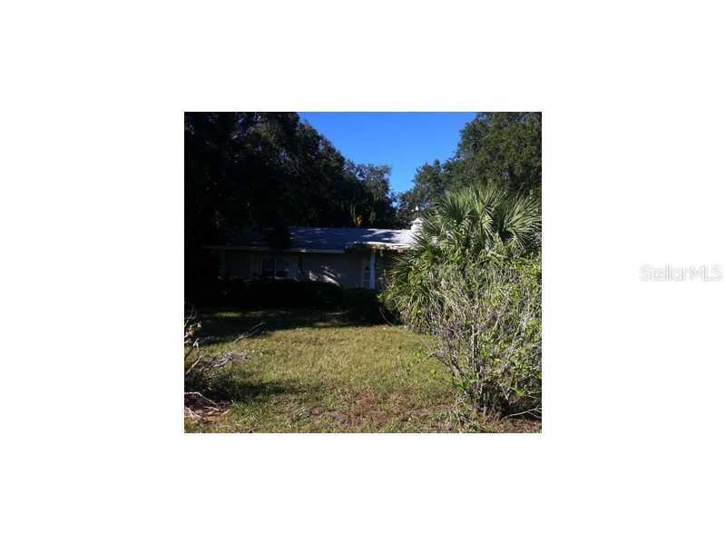 10965 71st Ave., Seminole, FL 33772