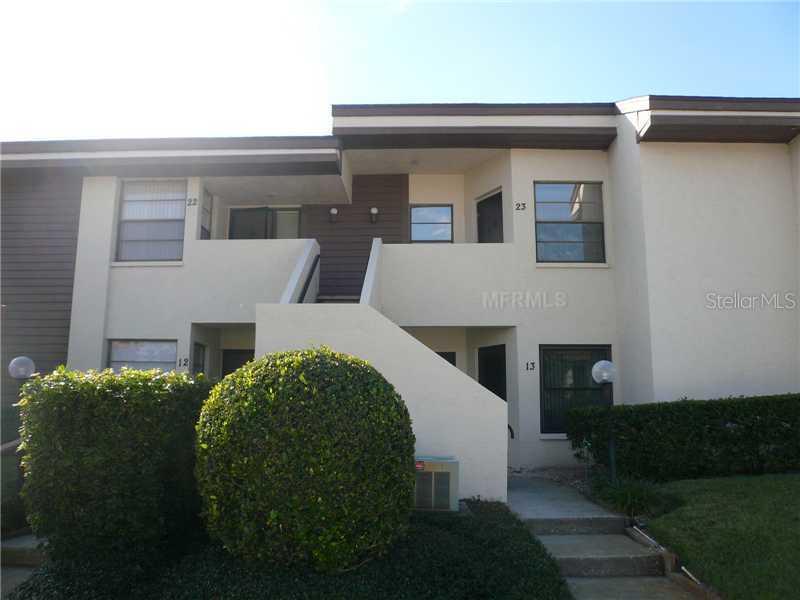 3535 Countrybrook Ln. #22, Palm Harbor, FL 34684