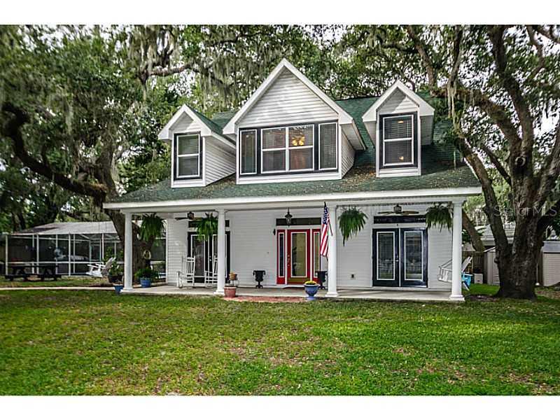 939 Suwanee St., Safety Harbor, FL 34695