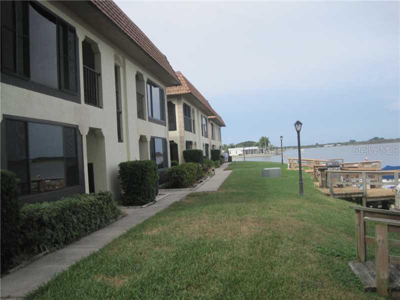 10126 Seminole Island Dr., Largo, FL 33773
