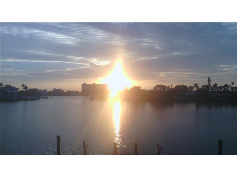 283 104th Ave. #205, Treasure Island, FL 33706