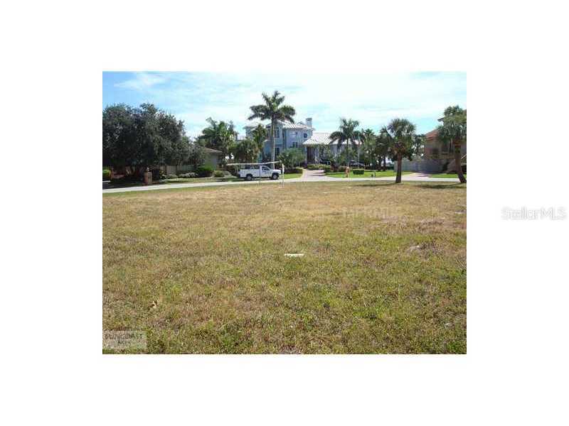 8th St., Tierra Verde, FL 33715