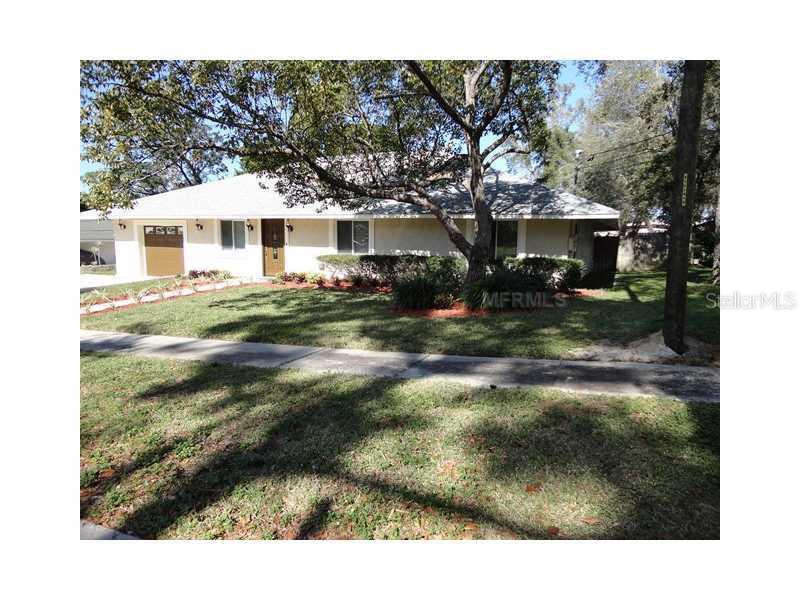 1107 E Lemon St., Tarpon Springs, FL 34689