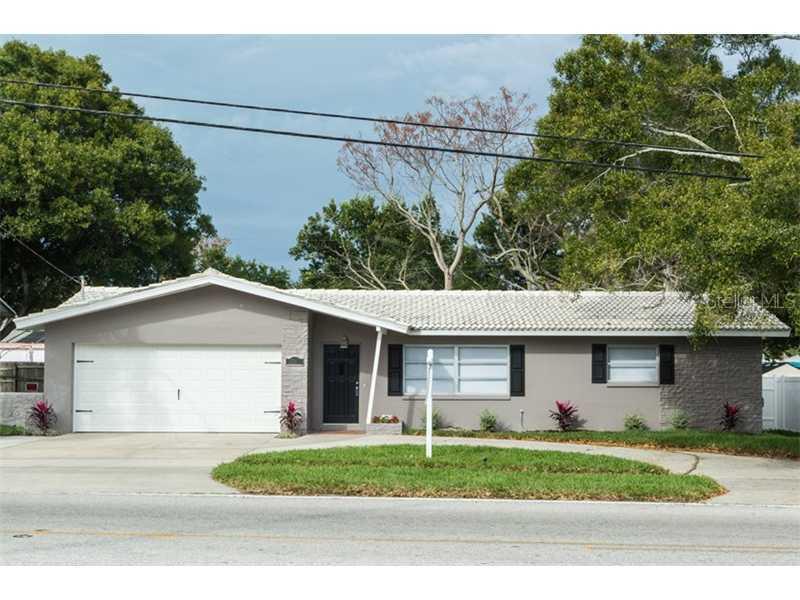 1360 Rosery Rd., Largo, FL 33770