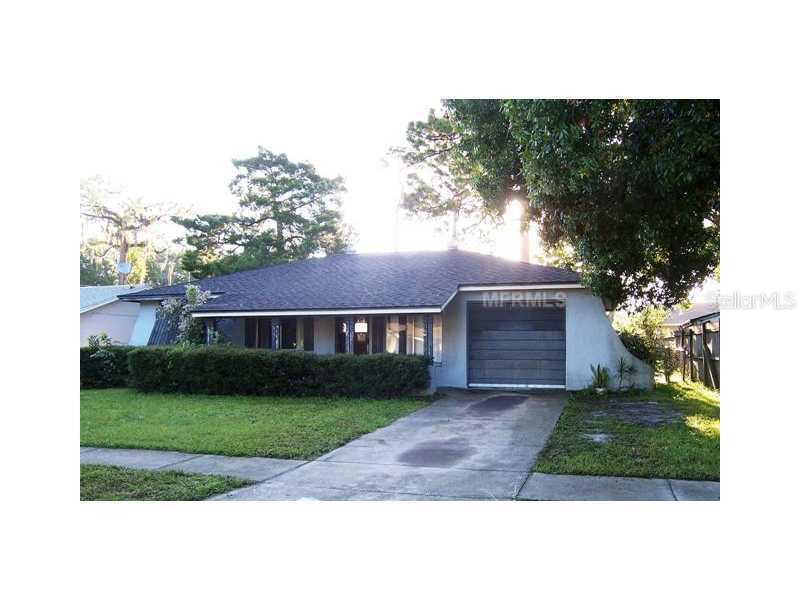 9389 93rd St., Seminole, FL 33777