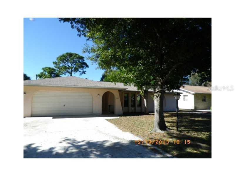 1007 22nd Ave., Palmetto, FL 34221