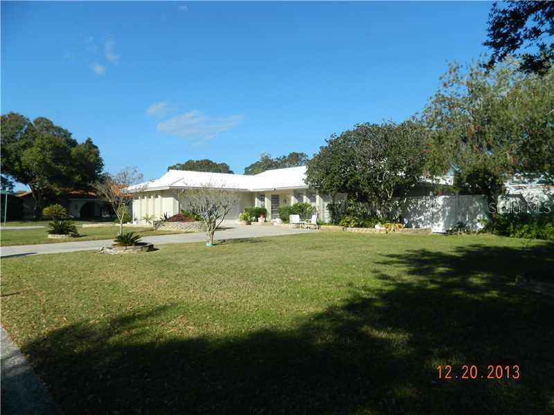 2390 Roberta Ln., Clearwater, FL 33764