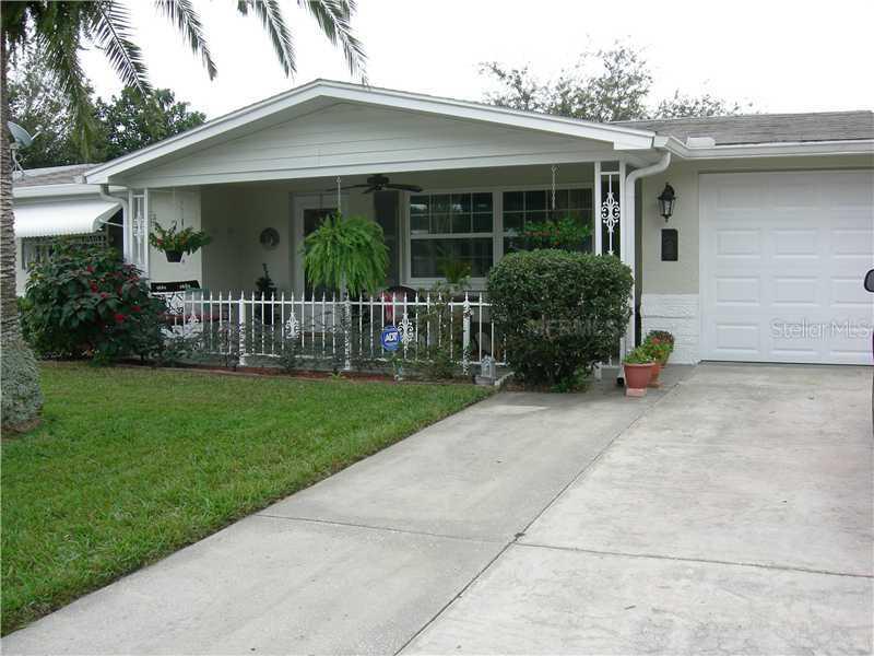 5226 Bluejay Dr., Holiday, FL 34690