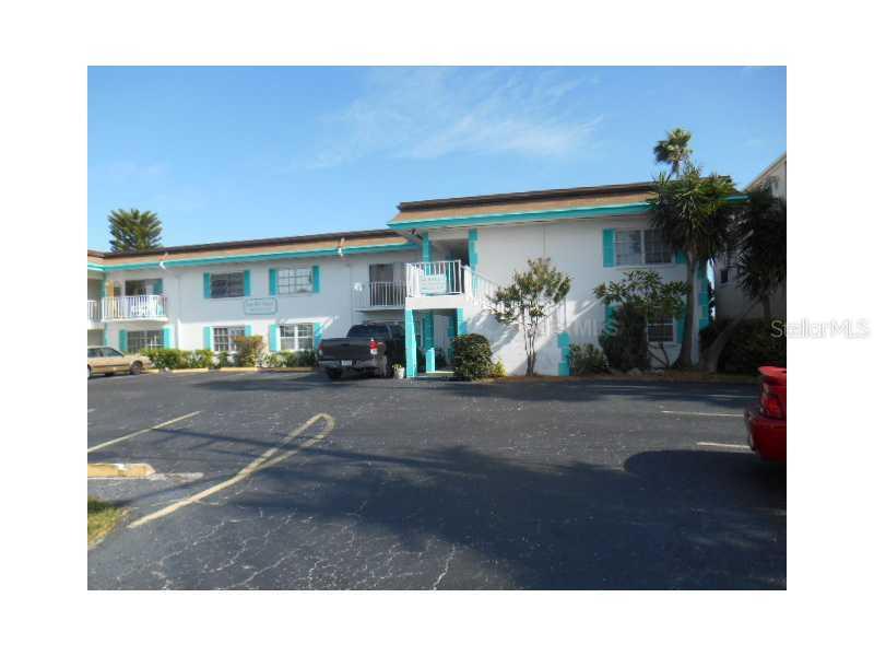 11655 3rd St. #18, Treasure Island, FL 33706