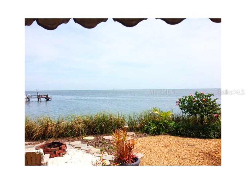 597 Dolphin Ave., St Petersburg, FL 33705