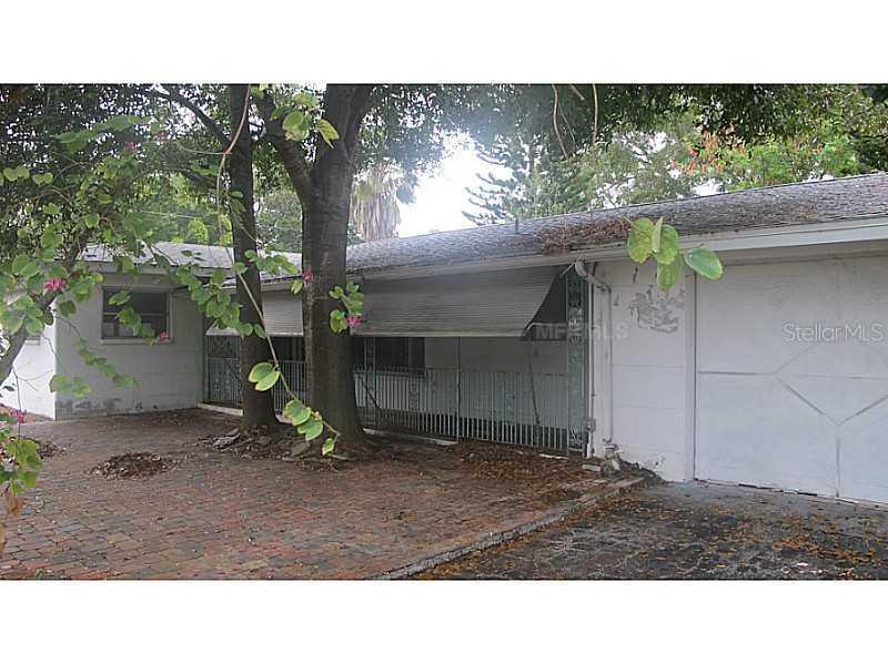 4824 29th Ave., Gulfport, FL 33711