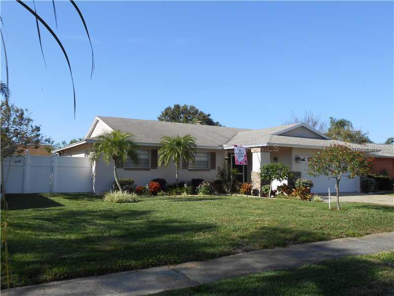 2424 Timbercrest Cir., Clearwater, FL 33763