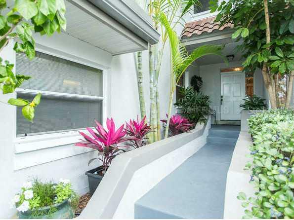 903 Pinellas Bayway South #307, Tierra Verde, FL 33715
