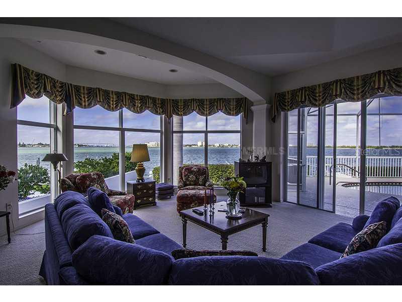 249 1st St., Tierra Verde, FL 33715