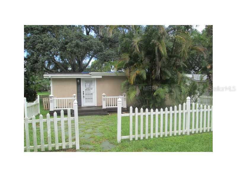 1161 Tookes Rd., Tarpon Springs, FL 34689