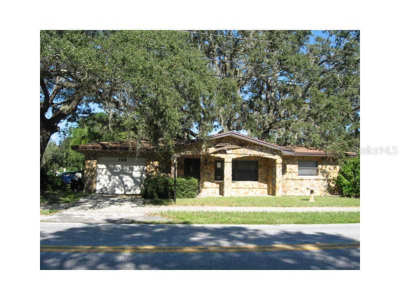 725 Philippe Pkwy., Safety Harbor, FL 34695