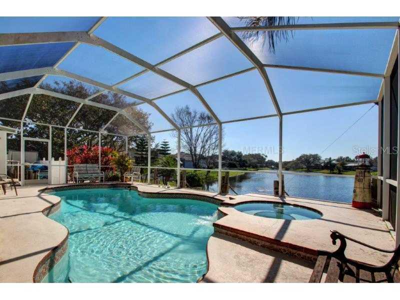 11787 Harborside Cir., Largo, FL 33773