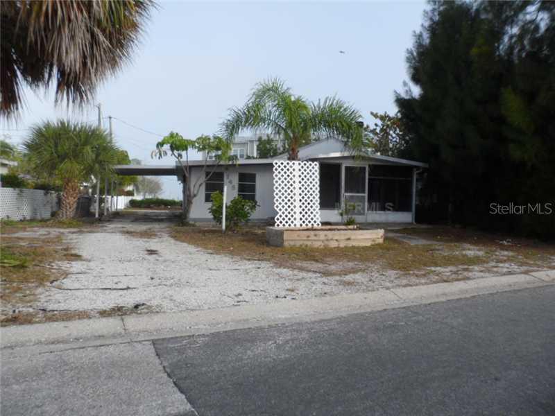 148 98th Ave., Treasure Island, FL 33706