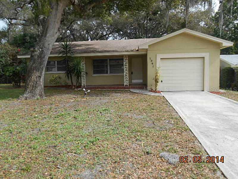 1061 Fountainhead Dr., Largo, FL 33770