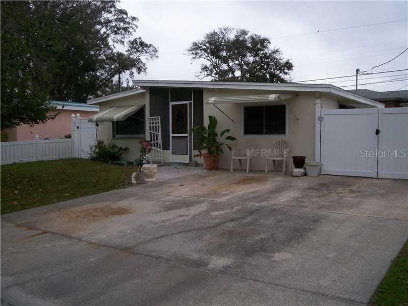 11949 102nd St., Largo, FL 33773
