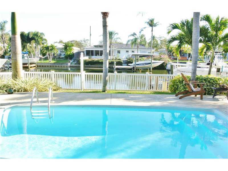 1424 47th Ave., St Petersburg, FL 33703