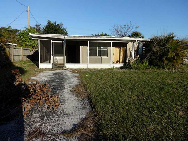 10811 109th Way, Seminole, FL 33778