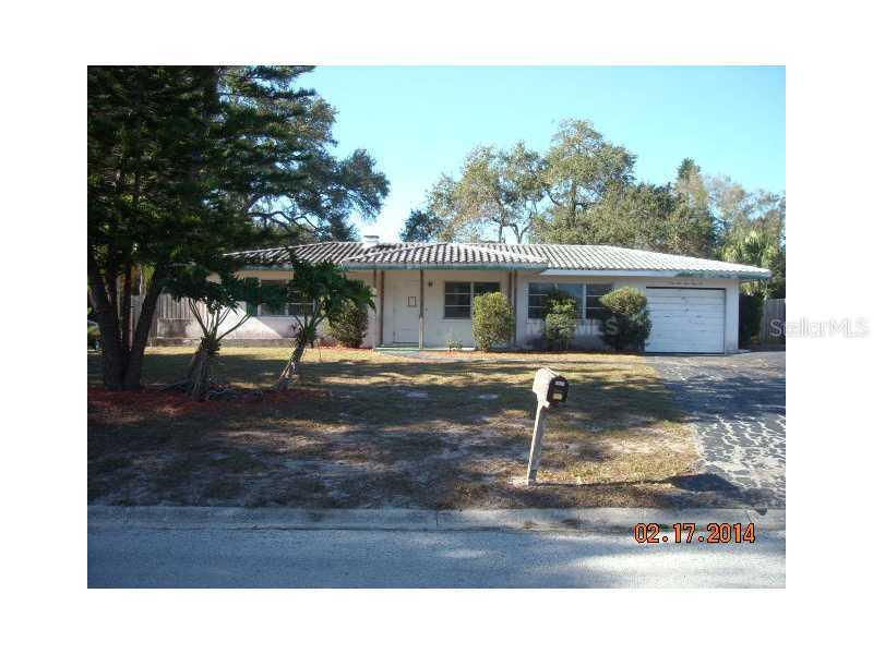 11496 75th Ave., Seminole, FL 33772