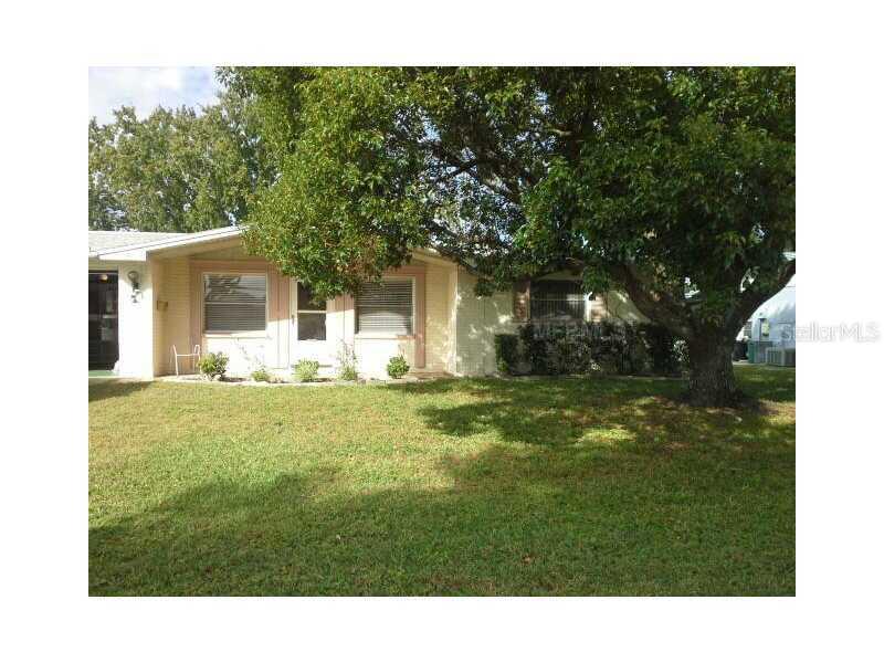 5253 Eagle Dr., Holiday, FL 34690