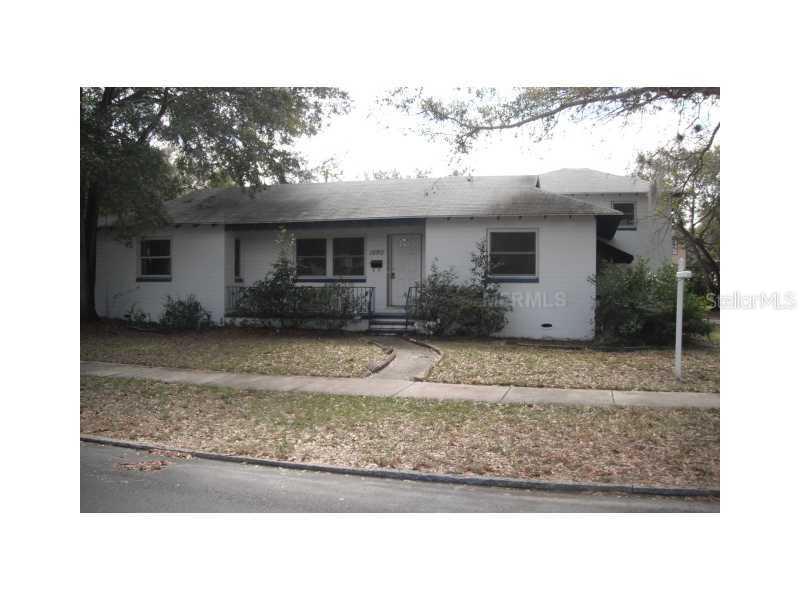 1090 17th Ave., St Petersburg, FL 33704