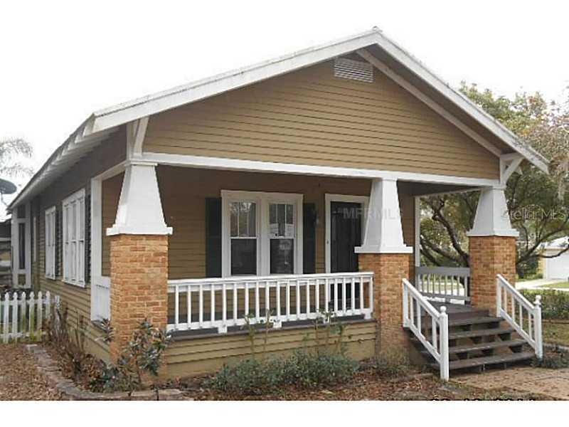 1302 Court St., Tarpon Springs, FL 34689