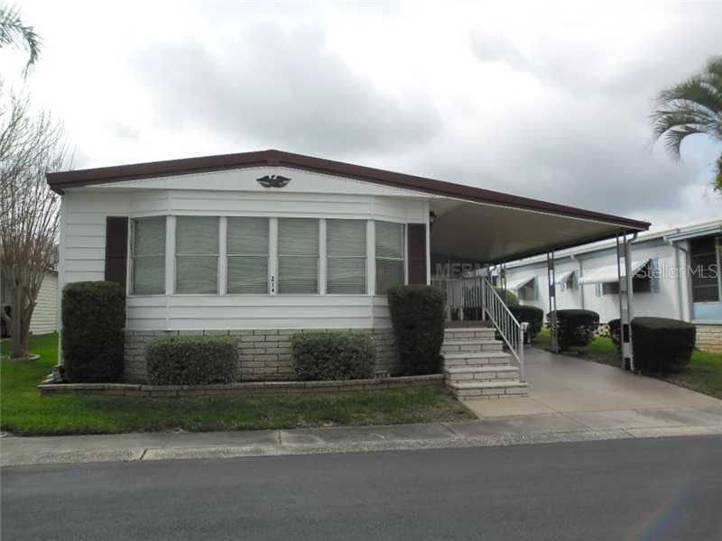 214 Red Maple Dr., Palm Harbor, FL 34684