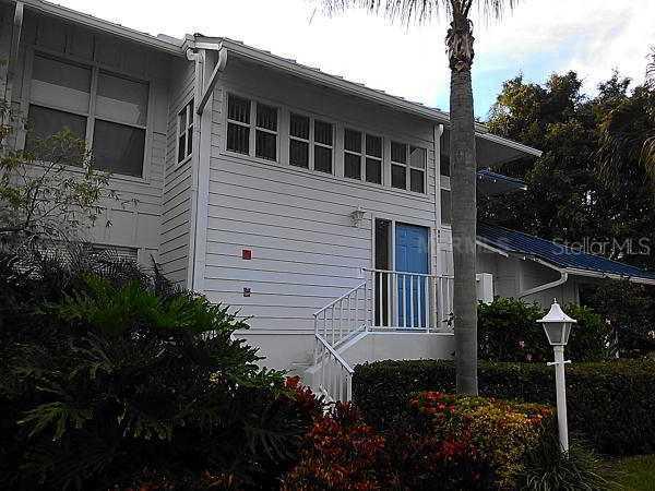 962 Sandpiper Cir., Bradenton, FL 34209