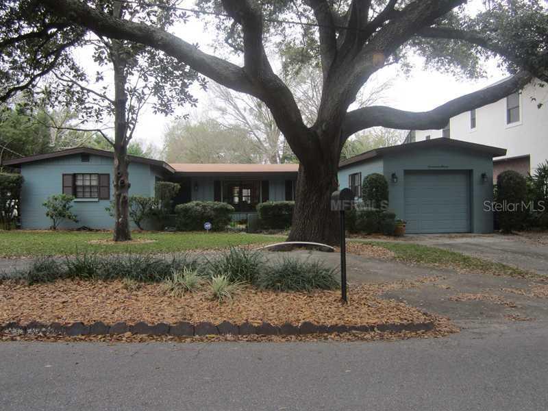 1711 Round Pond Ave., Tampa, FL 33612