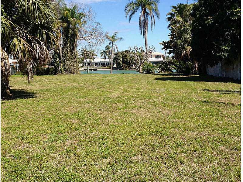 7th St., Treasure Island, FL 33706
