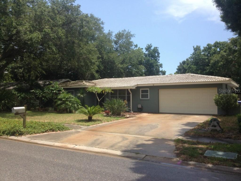 2548 11th Ave., Largo, FL 33770