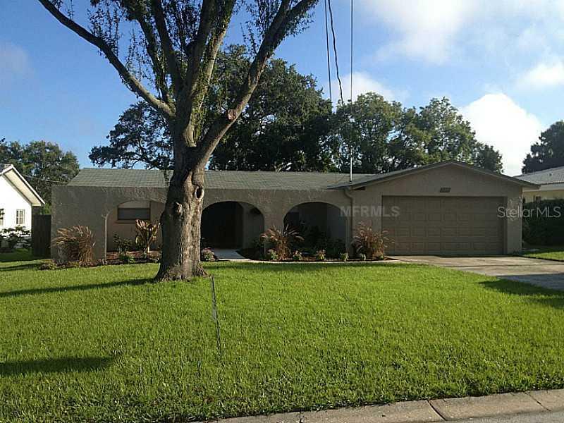 3379 Harbor Lake Dr., Largo, FL 33770