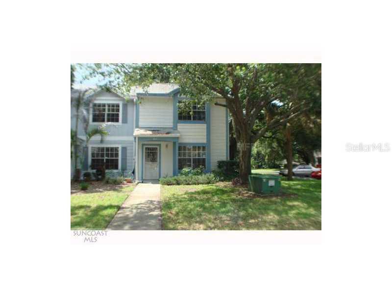 957 Hamilton Ct., Palm Harbor, FL 34683