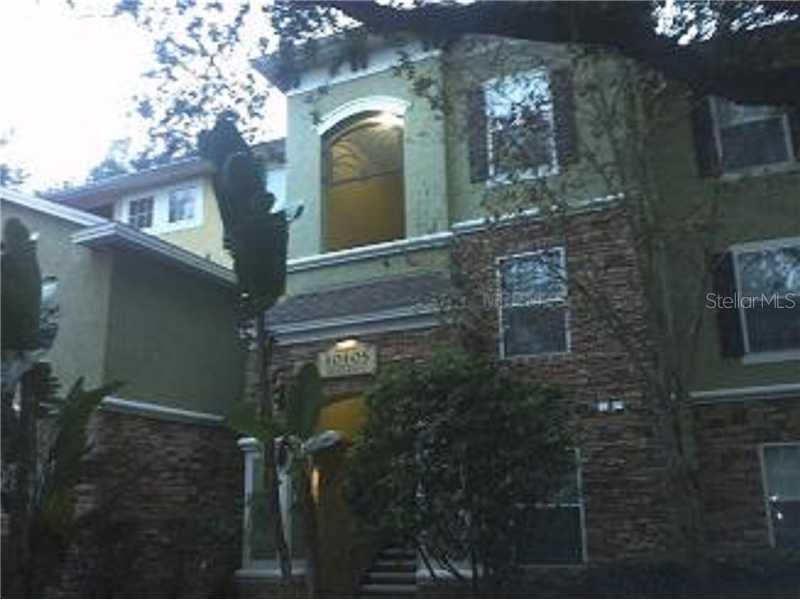 10105 Courtney Palms Blvd. #301, Tampa, FL 33619