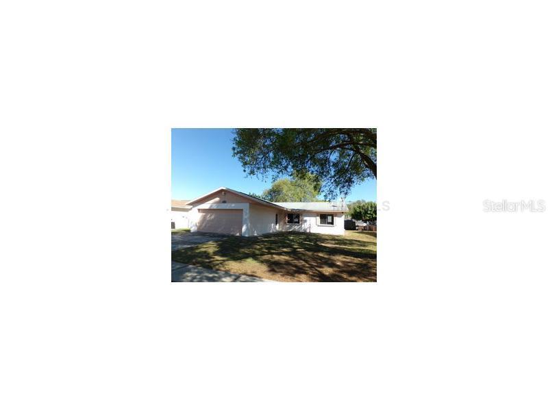 8085 Candlewoode Dr., Largo, FL 33773