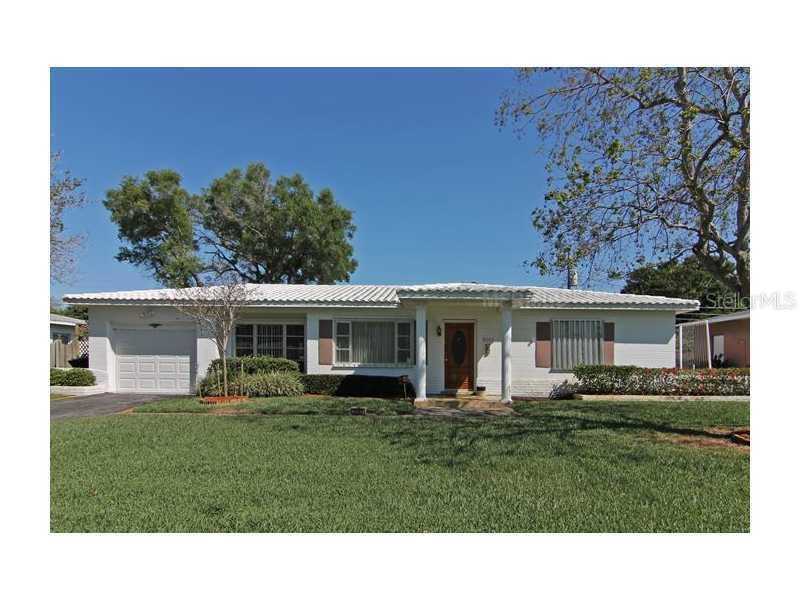 5263 25th Ave., St Petersburg, FL 33710