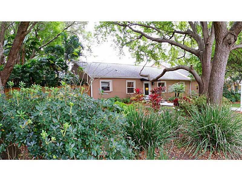 3000 Dartmouth Ave., St Petersburg, FL 33713