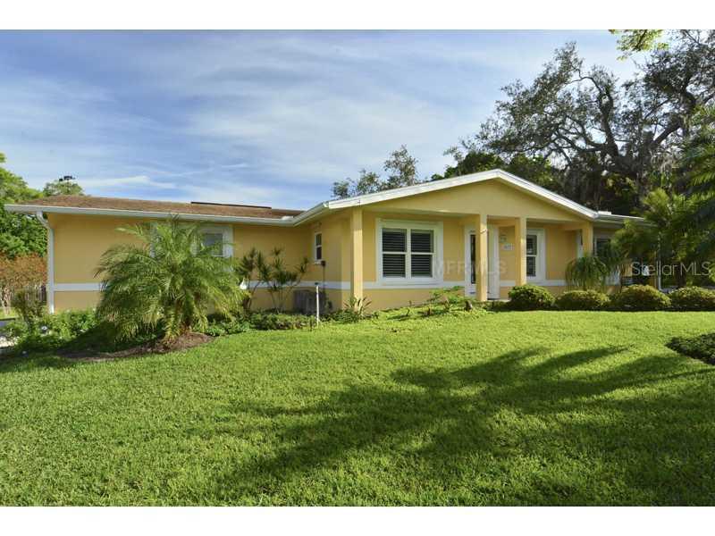 14773 Pine Dr., Largo, FL 33774