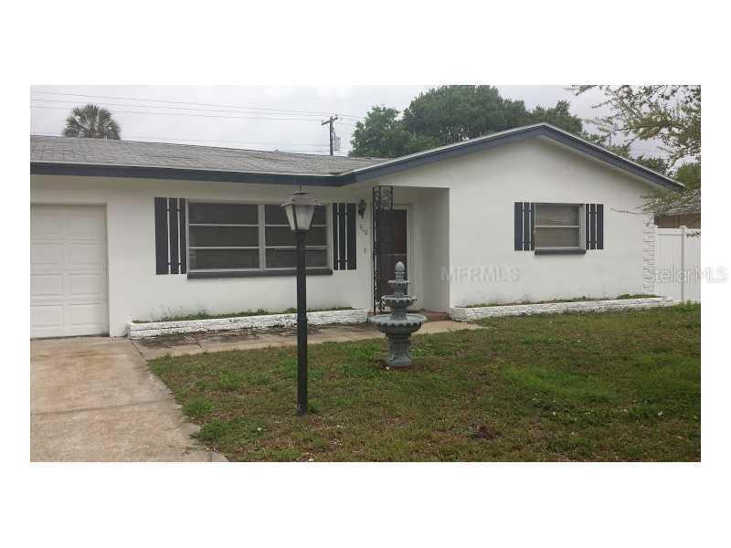 310 Regina Dr., Largo, FL 33770